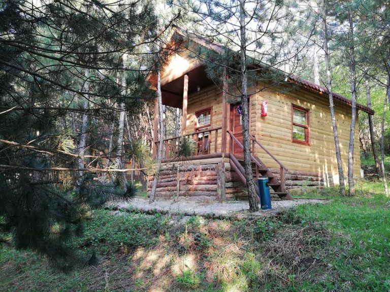 Çam Pınarı Doğa Evleri