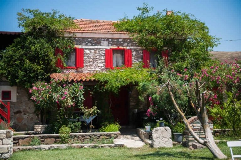 Aral Tatil Çiftliği