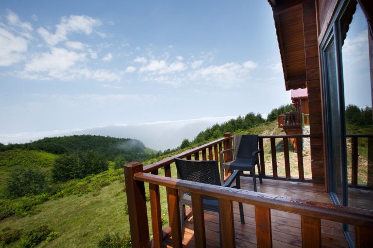 Handüzü Tatil Köyü