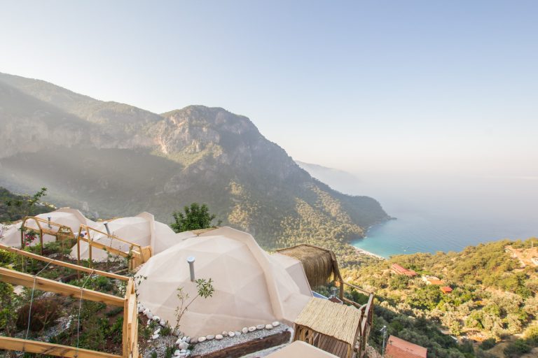 Kabak Dome Suites; +16