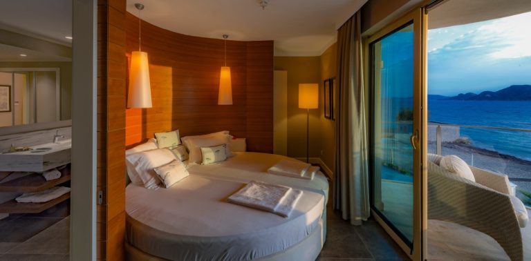 La Local Suites and Spa