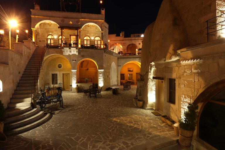 Mahzen Cave Hotel