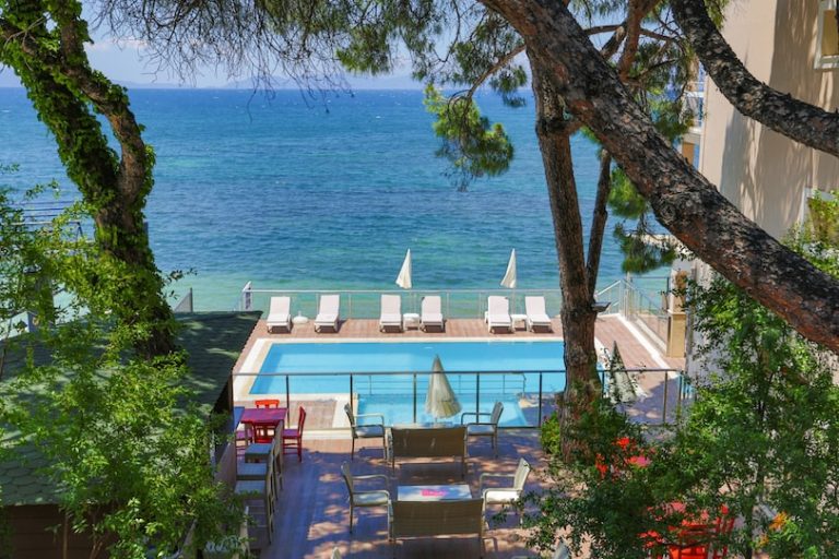 Melis Hotel
