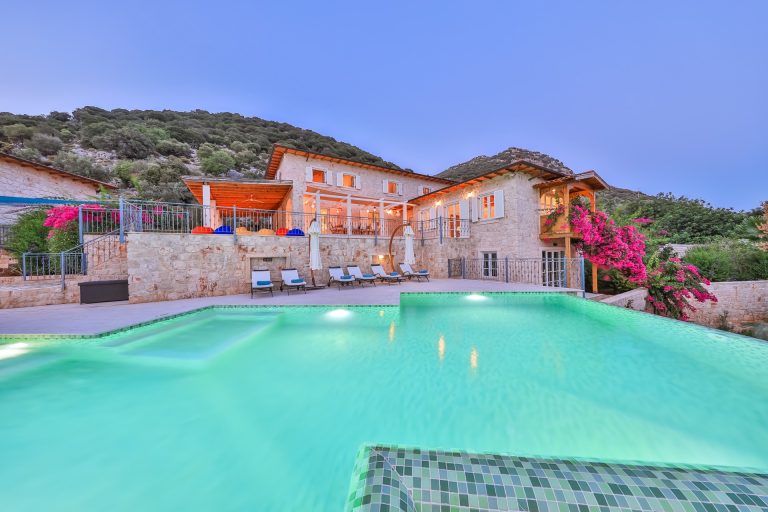Paradise Villaları