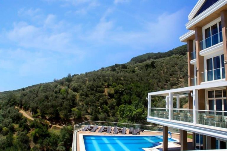 Rezone Health & Oxygen Hotel