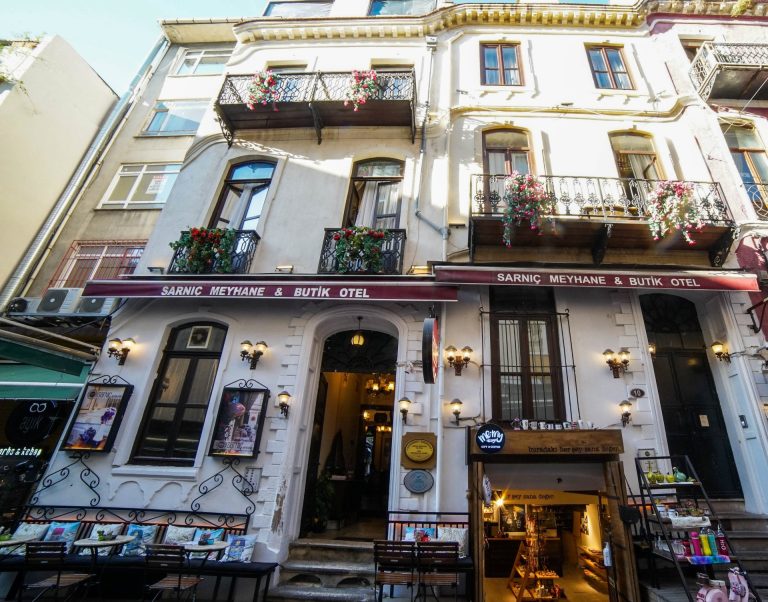 Sarnıç Meyhane ve Otel