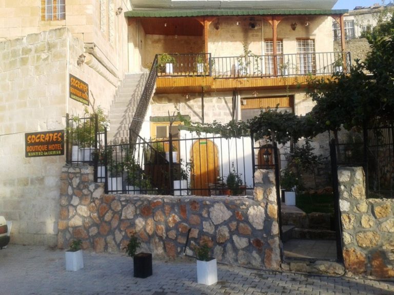 Socrates Otel Halfeti