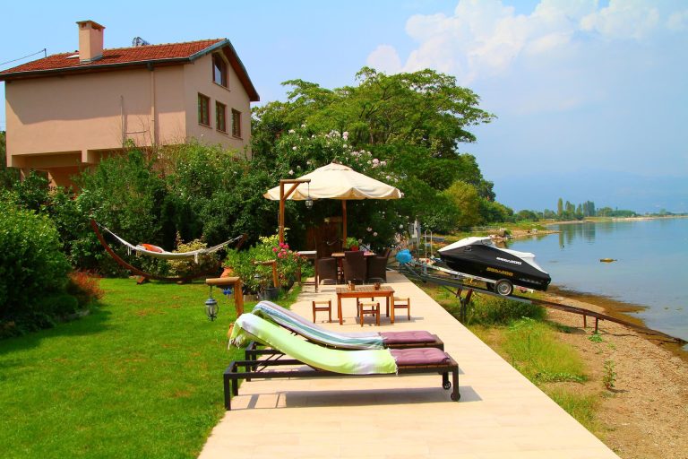 Villa Atroa